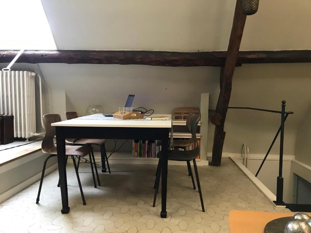 De Swaenhoeve Zoersel Luaran gambar